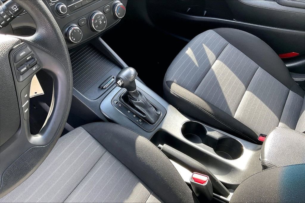 Used 2016 Kia Forte LX image 20