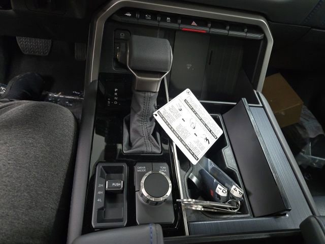 New 2026 Toyota Sequoia Platinum AWD/4WD image 32