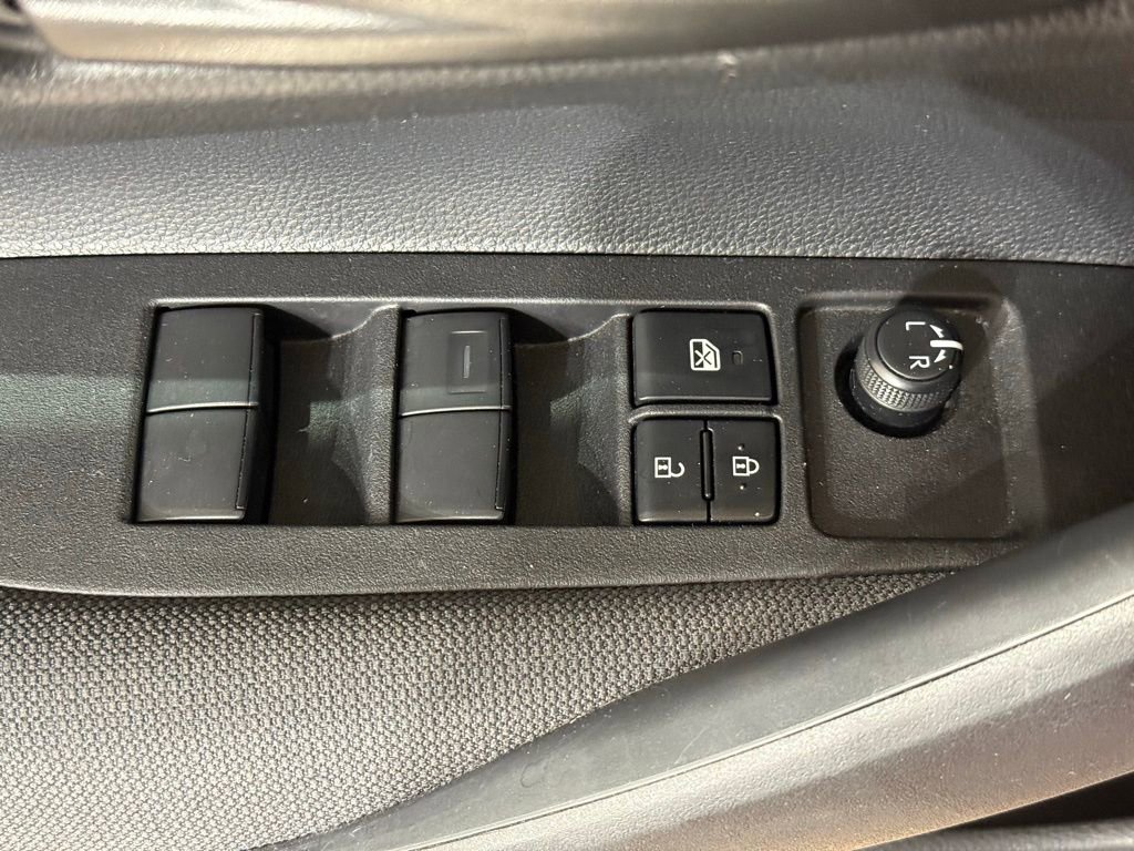 Certified 2025 Toyota Corolla LE image 15