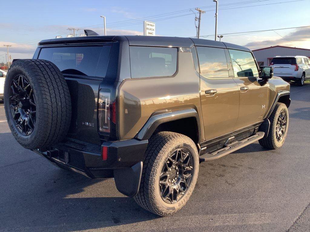 New 2025 GMC Hummer EV 2X AWD/4WD image 12