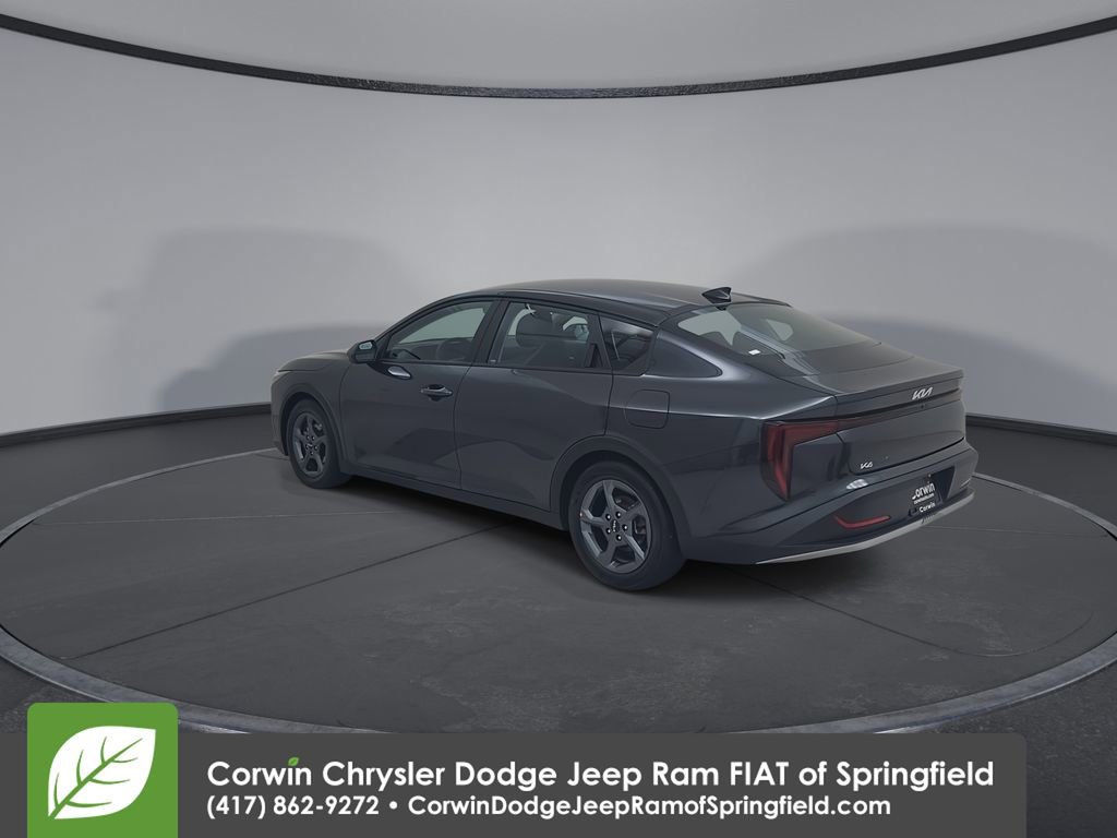 Used 2025 Kia K4 FWD image 11