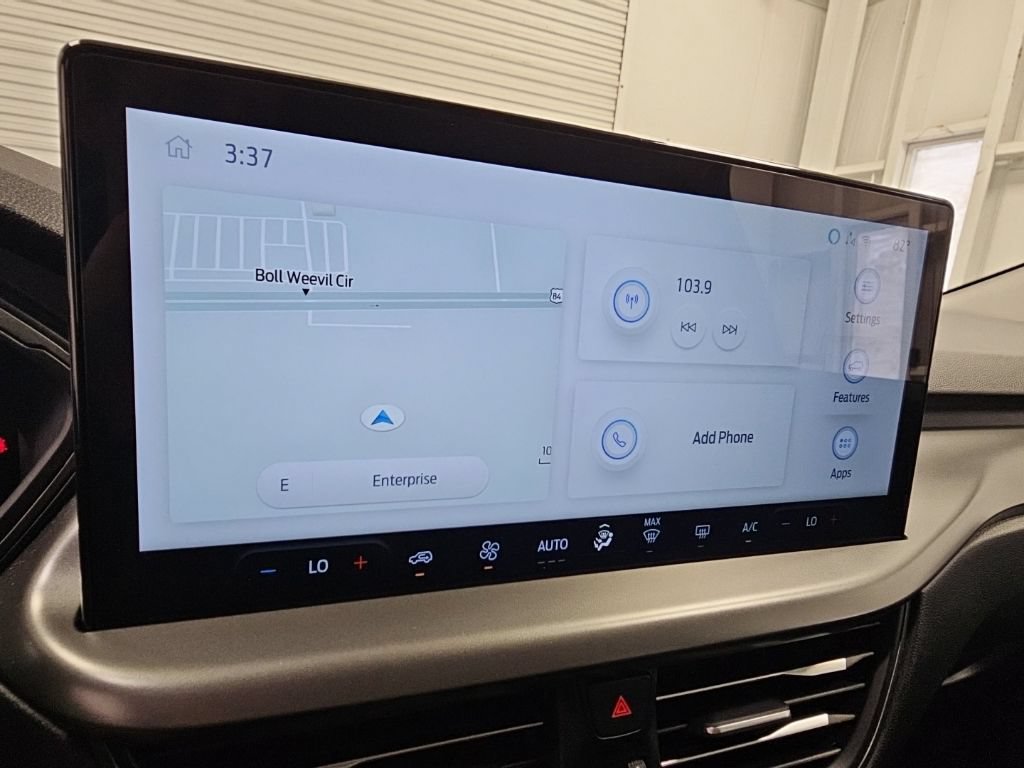 Used 2025 Ford Escape Active w/ Tech Pack #1 FWD image 17