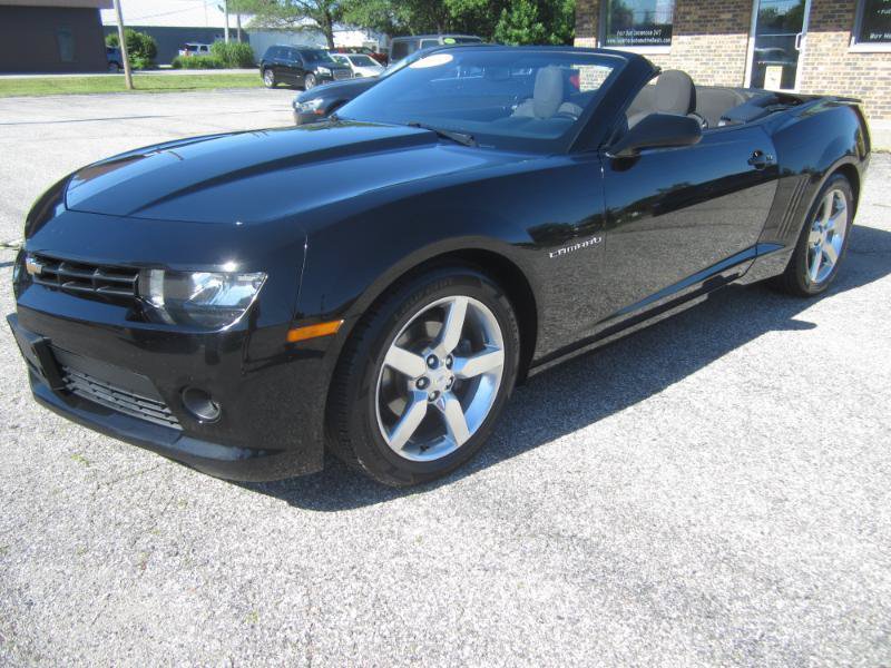 Used 2015 Chevrolet Camaro LT RWD image 4