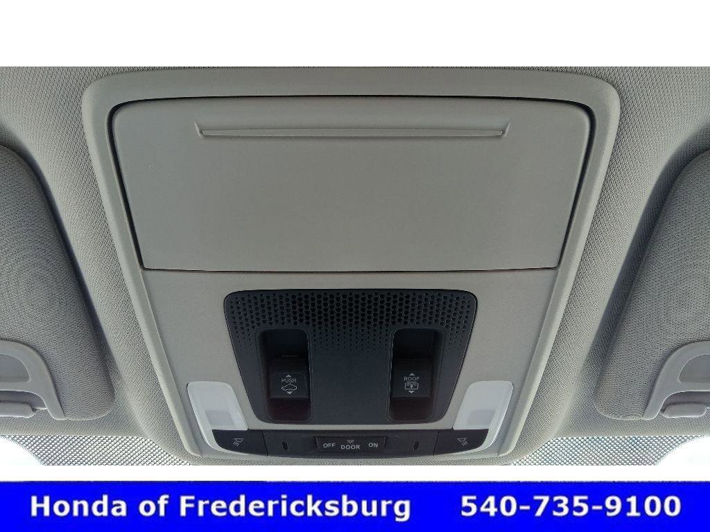 Certified 2025 Honda Pilot Elite image 25