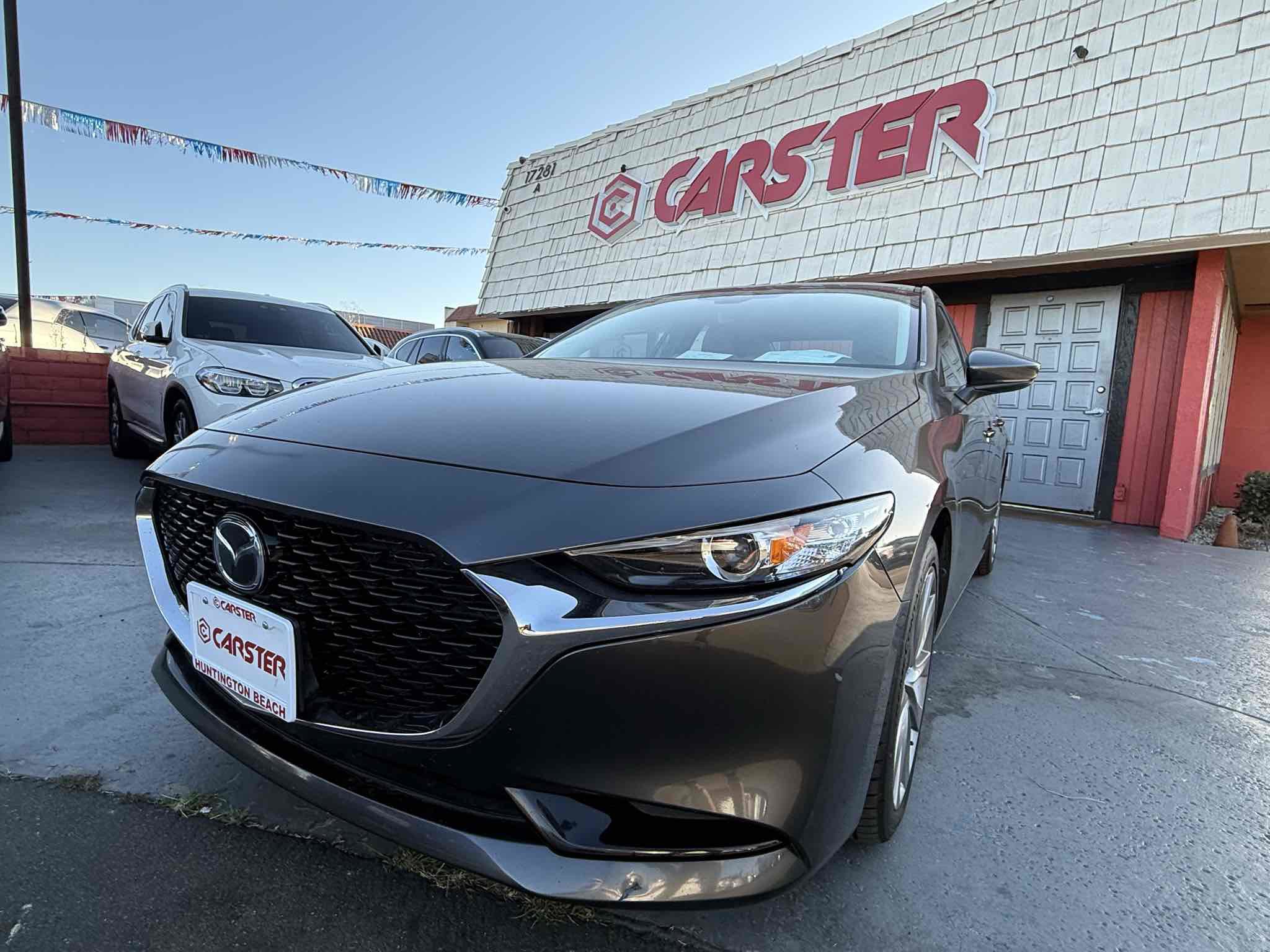 Used 2019 MAZDA MAZDA3 Sedan w/ Preferred Package image 17