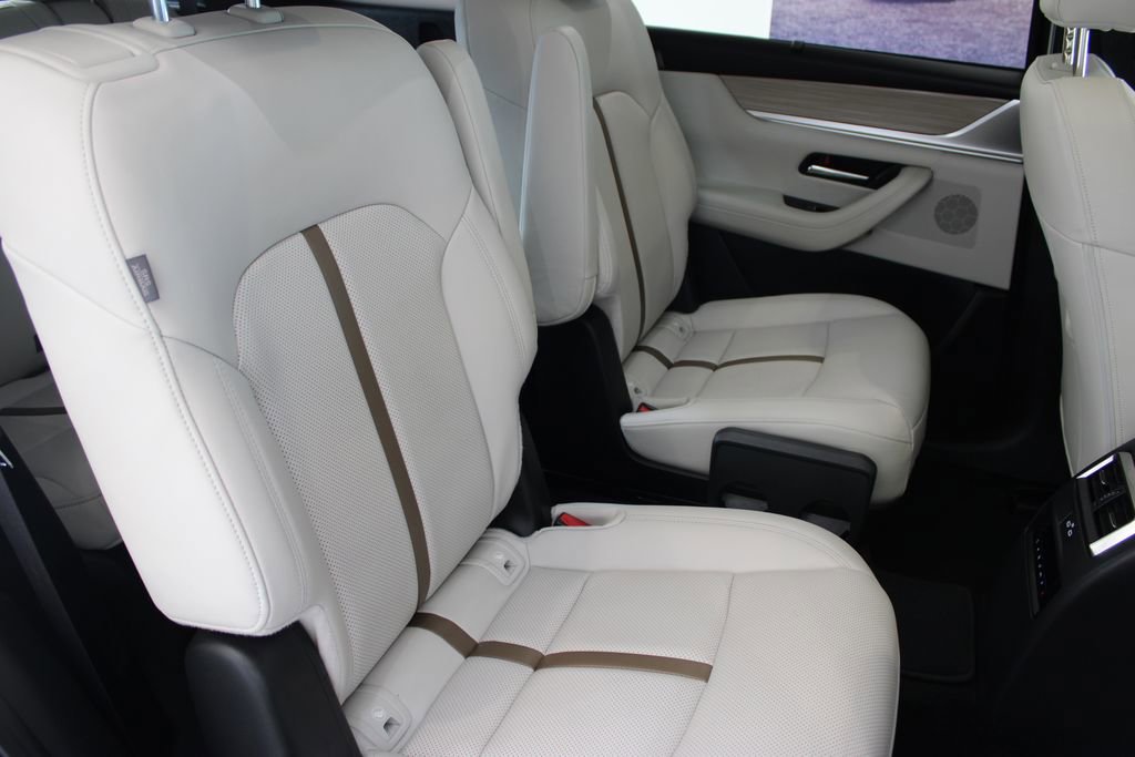 Used 2024 MAZDA CX-90 3.3 Turbo S w/ Premium Package AWD/4WD image 23