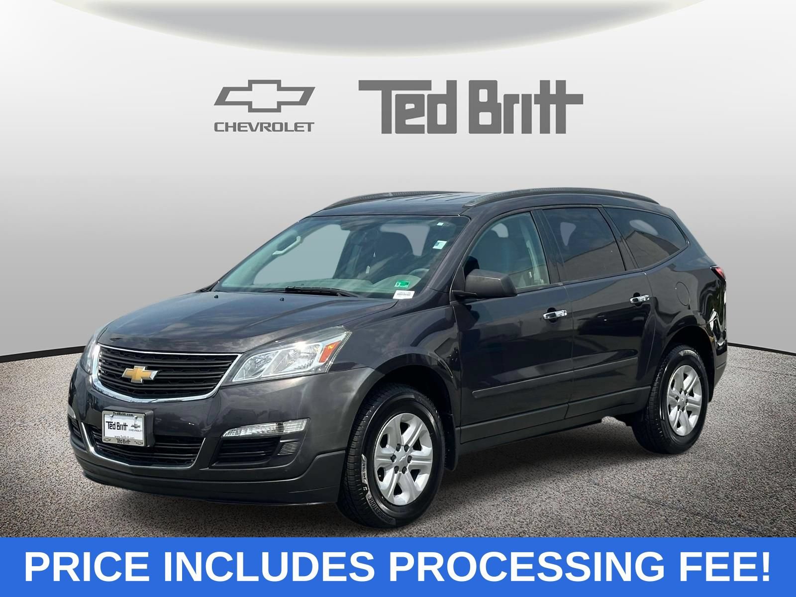 Used 2017 Chevrolet Traverse LS FWD image 1
