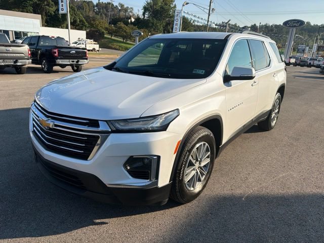 Used 2023 Chevrolet Traverse LT
