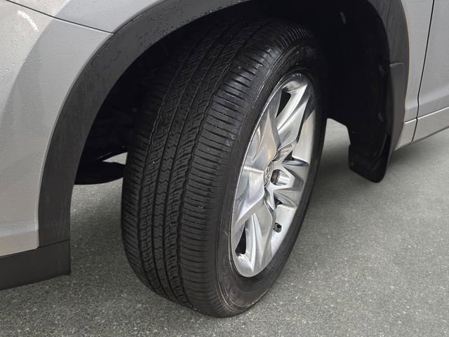 Used 2015 Toyota Highlander Limited image 31