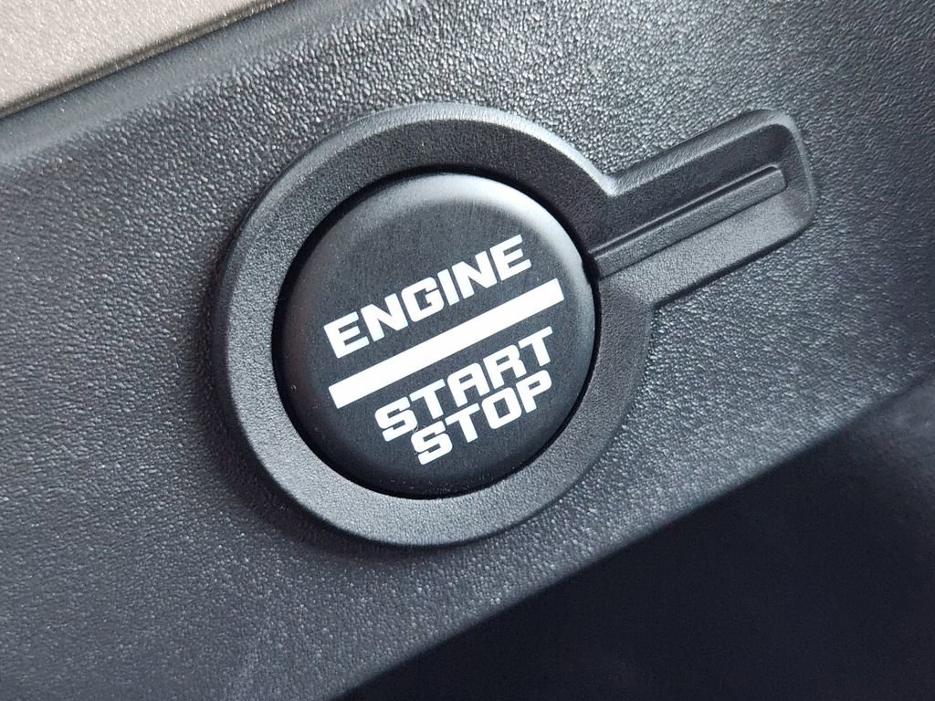 New 2025 Ford Bronco Outer Banks image 14