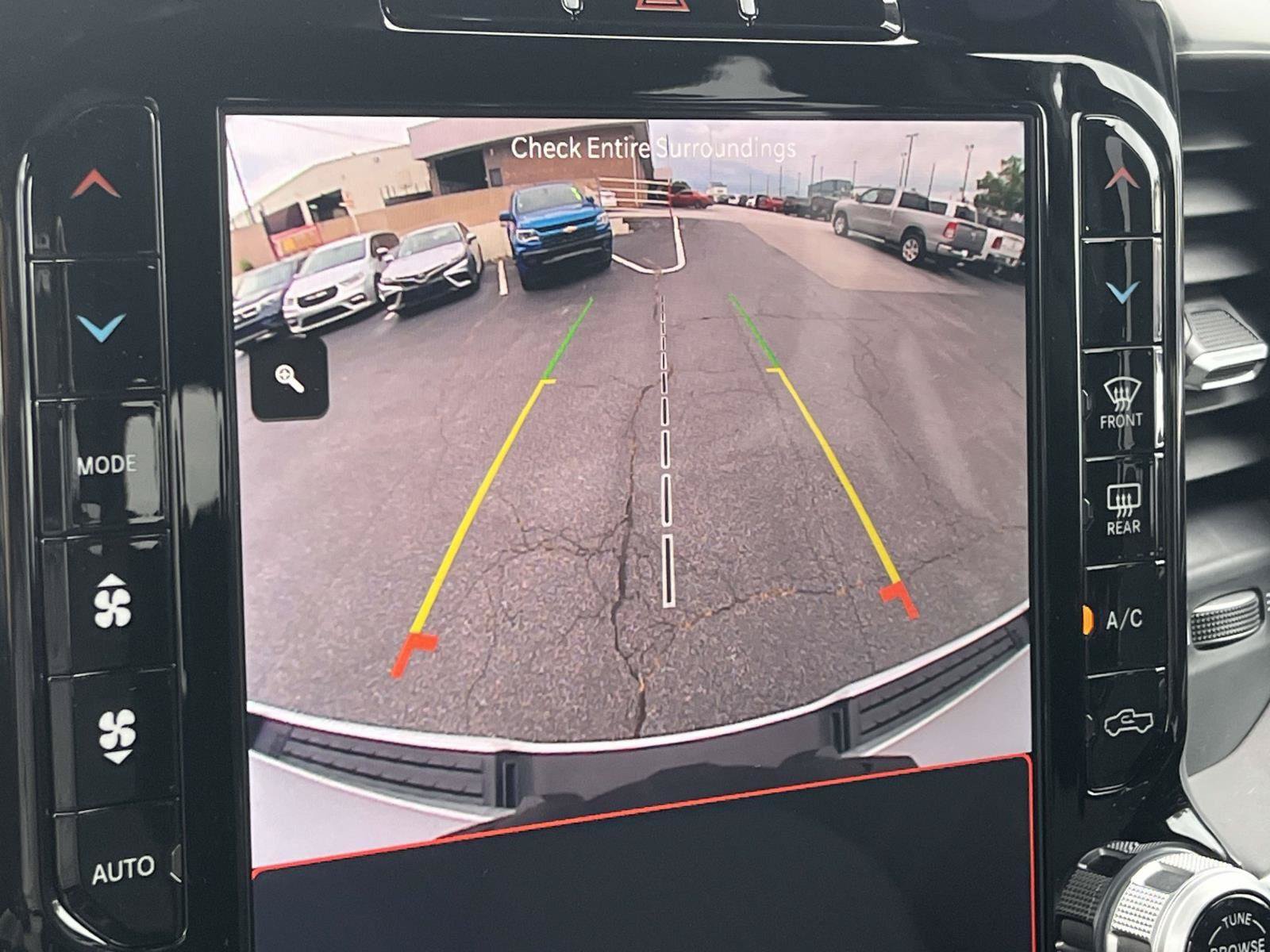 Used 2023 RAM 1500 Big Horn AWD/4WD image 28