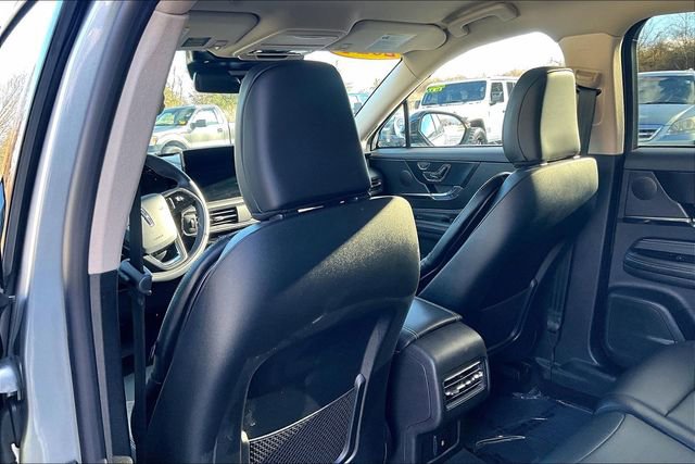 Used 2024 Lincoln Corsair Premiere image 36