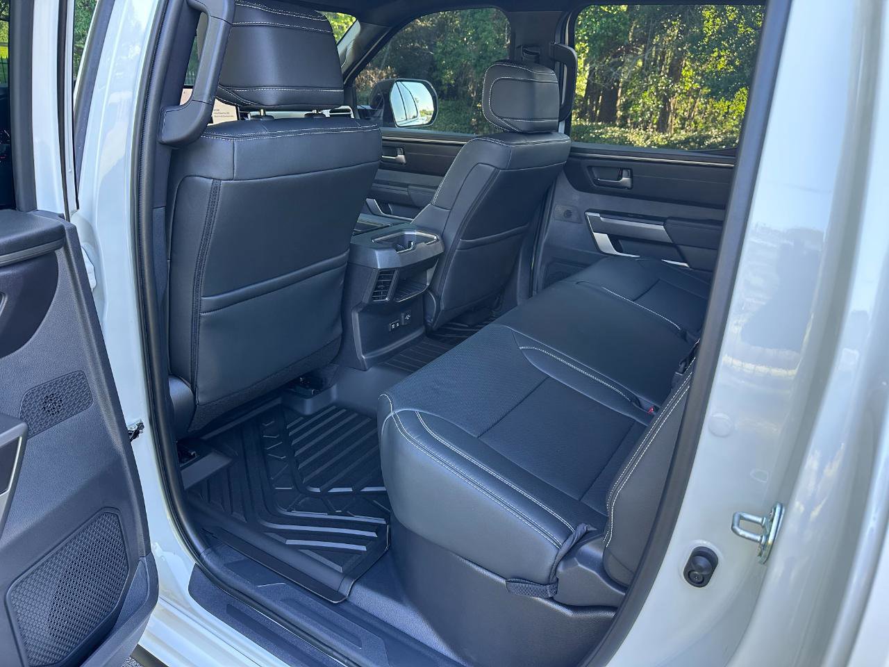 Used 2026 Toyota Tundra SR5 w/ SR5 Premium Package AWD/4WD image 15