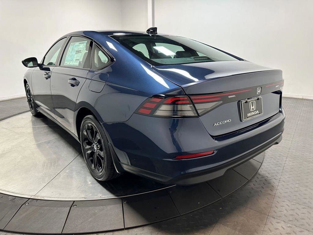 New 2025 Honda Accord SE image 6