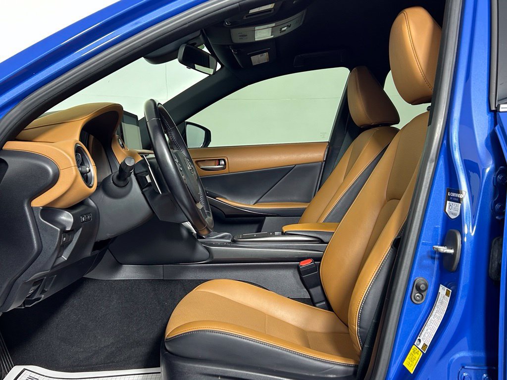 Used 2022 Lexus IS 300 w/ Accessory Package RWD image 30