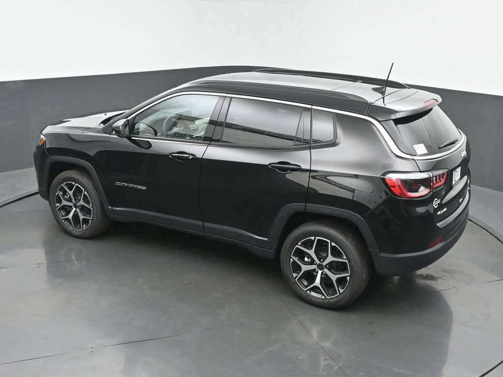 New 2026 Jeep Compass Limited w/ Sun, Sound & Navigation Group AWD/4WD image 38
