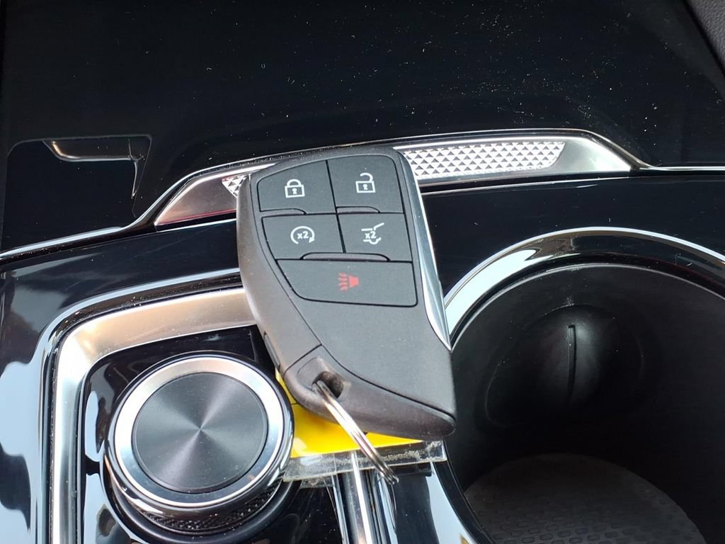 Used 2024 Buick Envision Preferred AWD/4WD image 30