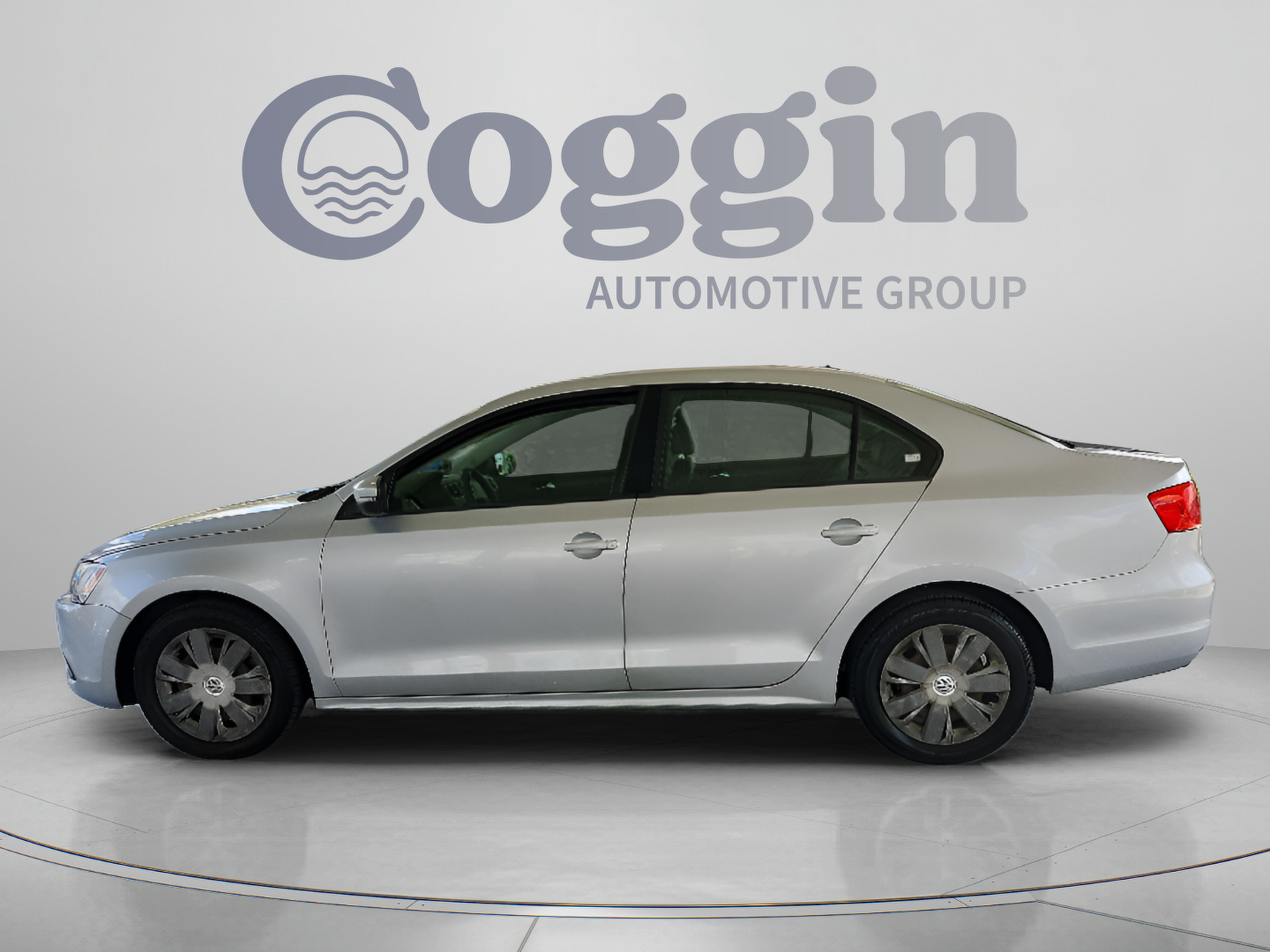 Used 2014 Volkswagen Jetta SE FWD image 2