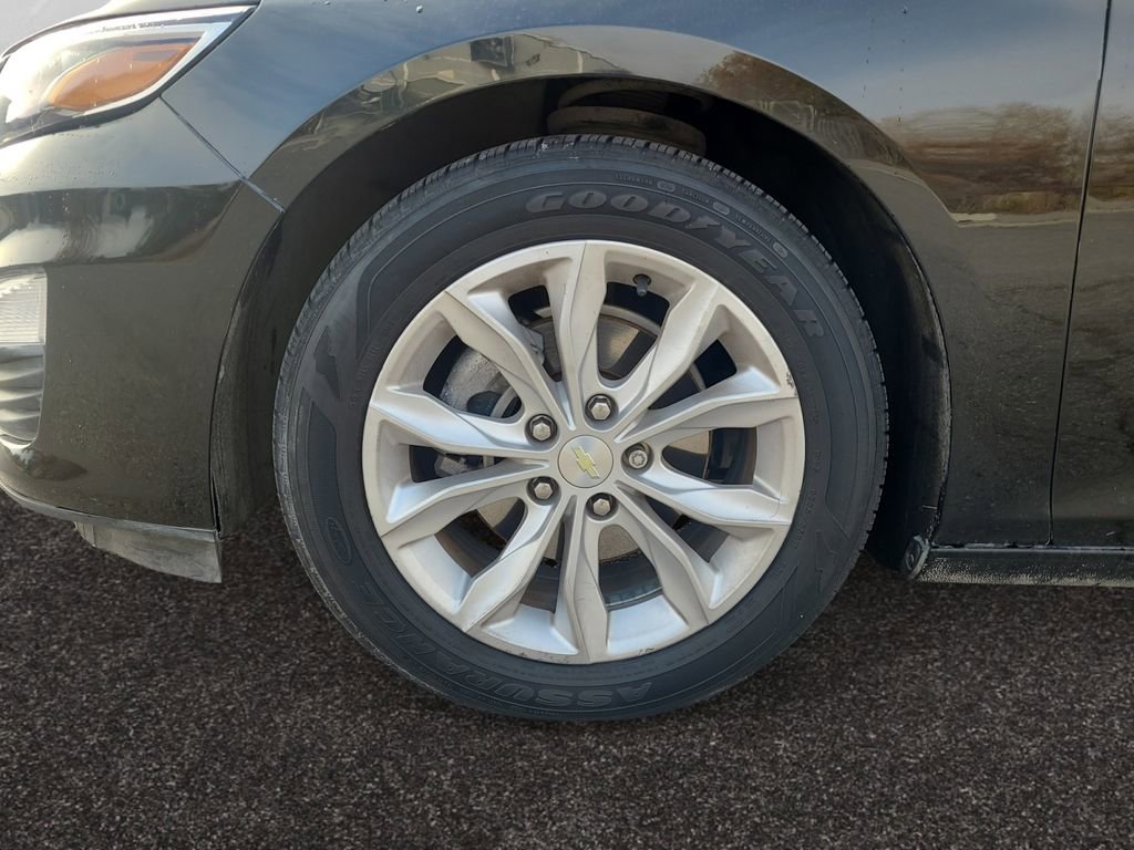 Used 2022 Chevrolet Malibu LT FWD image 14