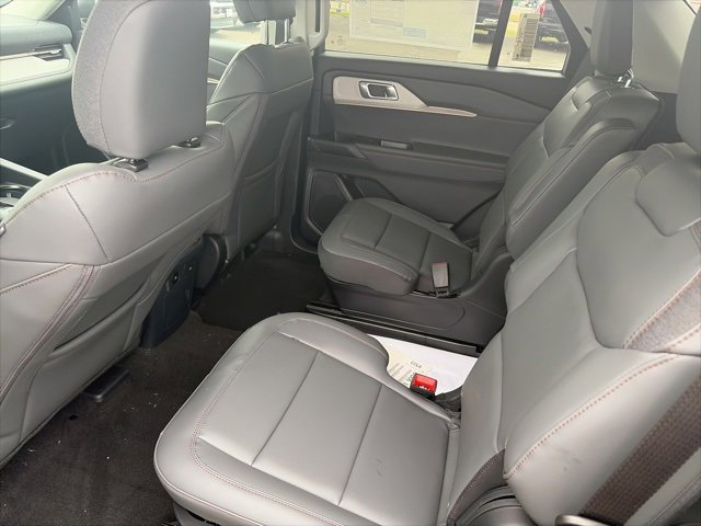 New 2026 Ford Explorer Active image 11