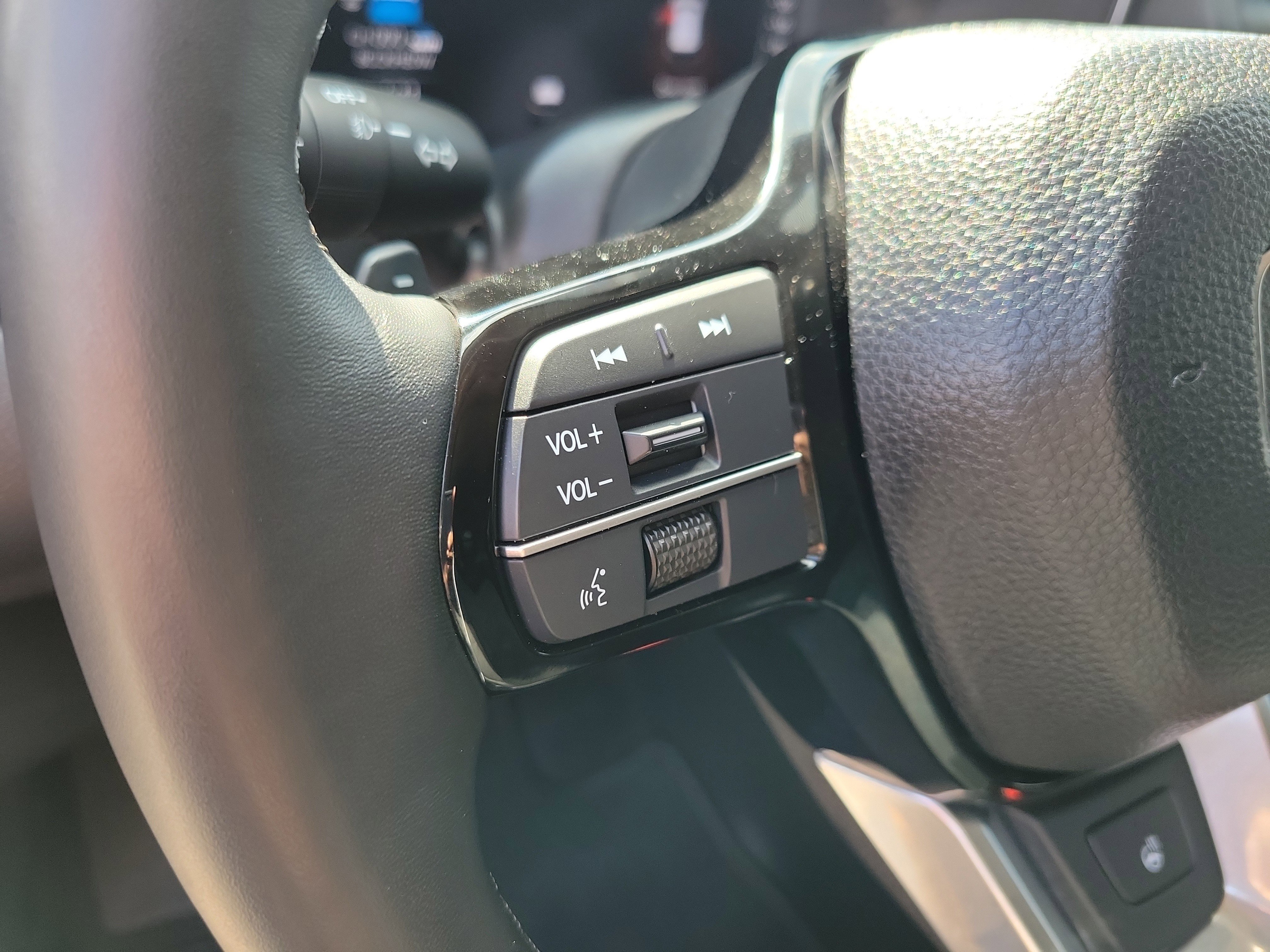 Certified 2024 Honda Pilot Elite image 25