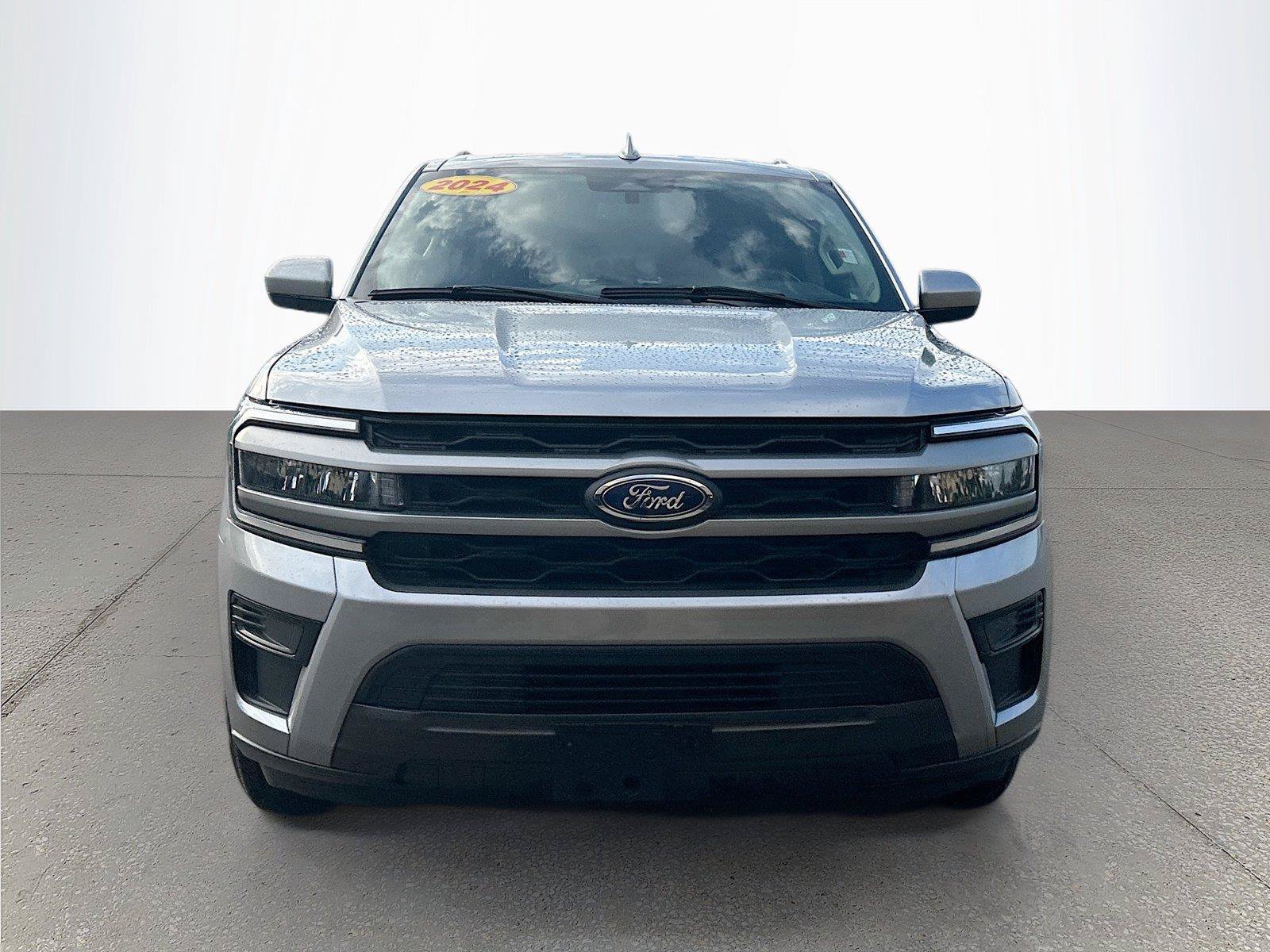Used 2024 Ford Expedition Max XLT AWD/4WD image 9