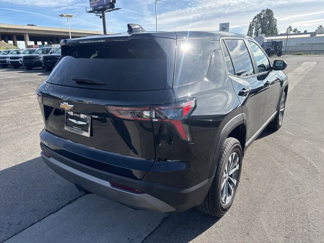 Used 2025 Chevrolet Equinox LT image 6