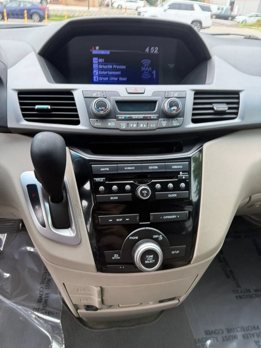 Used 2011 Honda Odyssey EX-L image 17