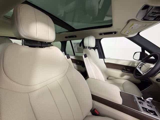 New 2027 Land Rover Range Rover SE AWD/4WD image 31