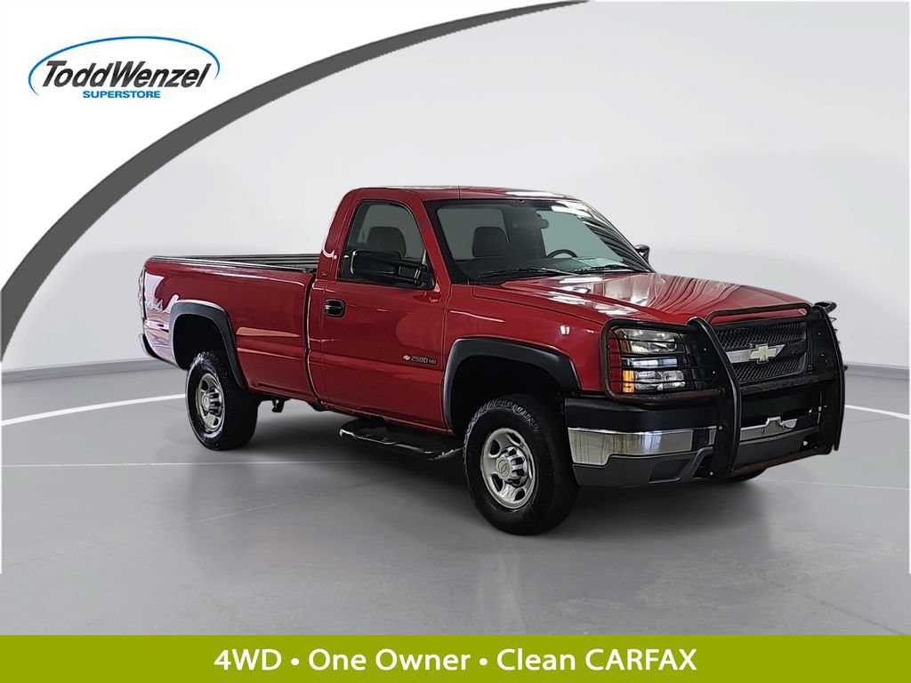 Used 2004 Chevrolet Silverado 2500 W/T w/ Snow Plow Prep Package AWD/4WD image 1