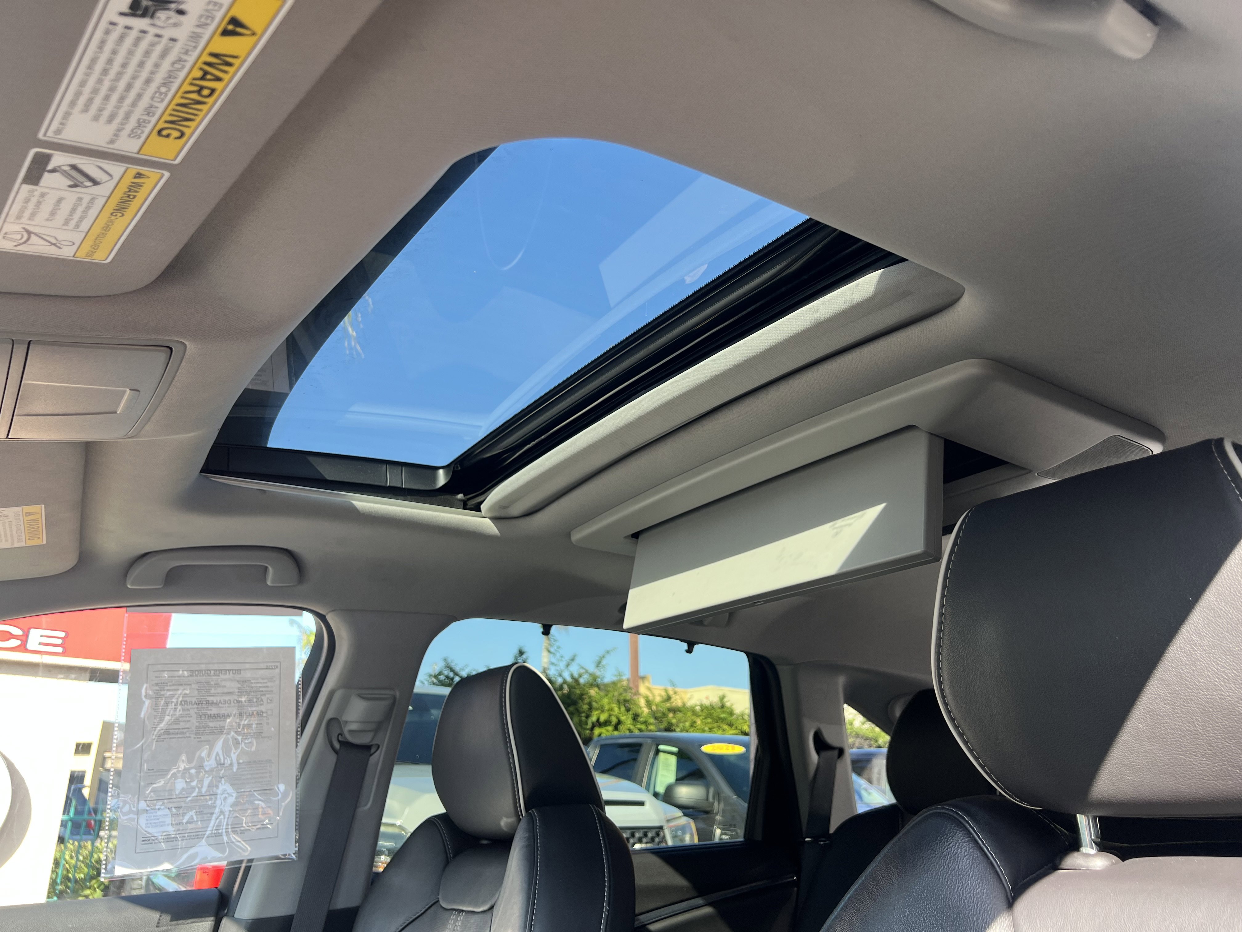 Used 2017 Acura MDX SH-AWD image 31