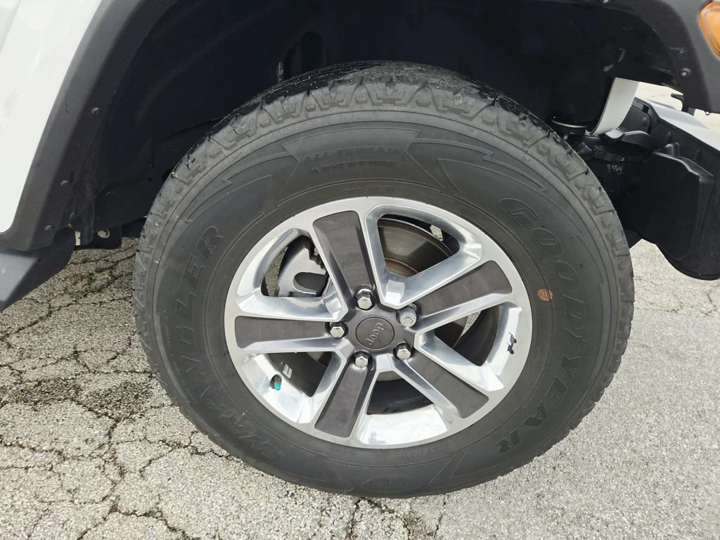 Certified 2021 Jeep Wrangler Unlimited Sahara AWD/4WD image 20