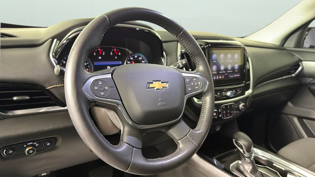 Certified 2021 Chevrolet Traverse LT FWD image 24
