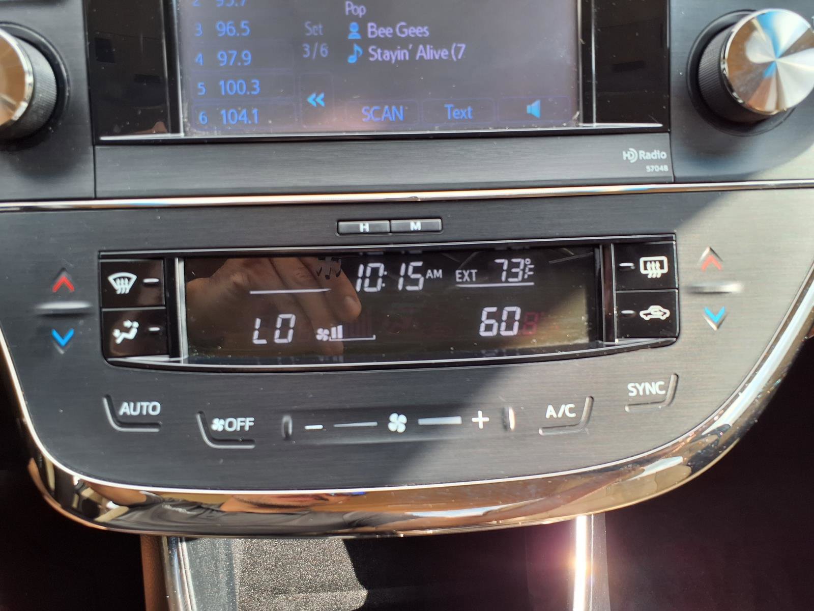 Used 2013 Toyota Avalon XLE Touring image 8