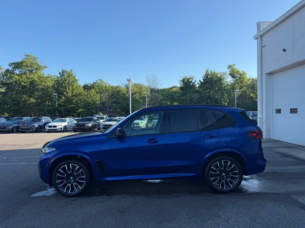 Used 2026 BMW X5 M60i AWD/4WD image 2