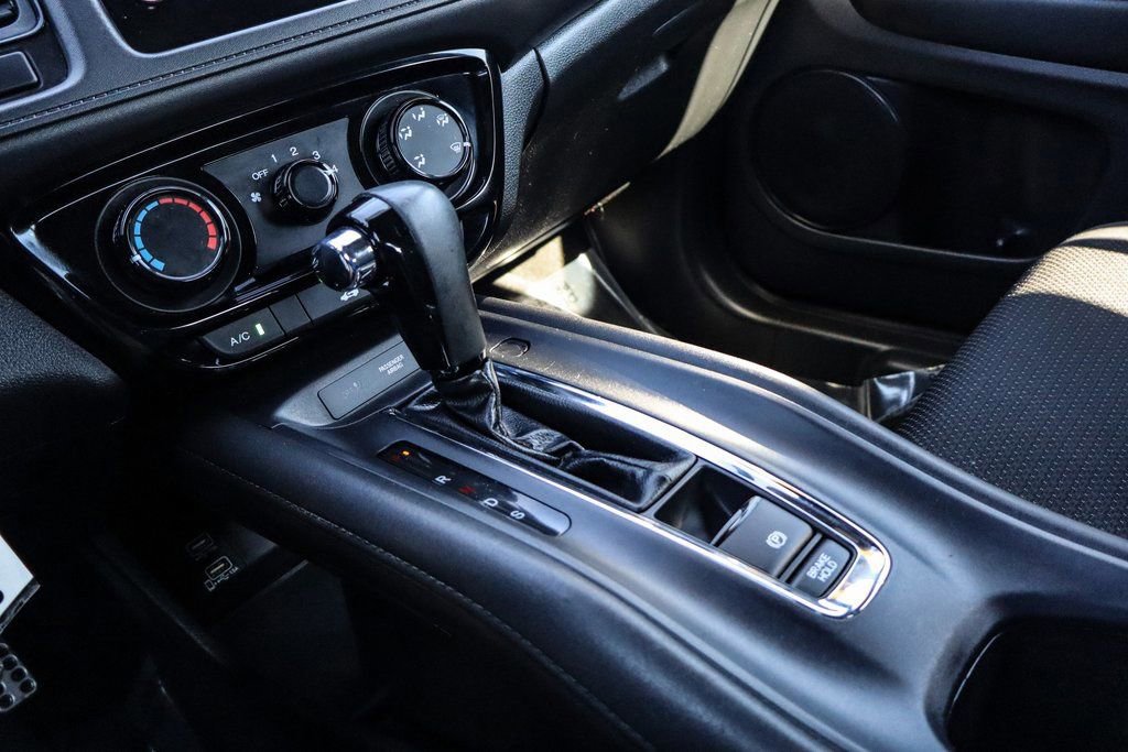 Used 2020 Honda HR-V Sport image 20