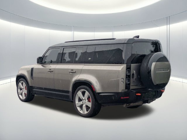 Used 2023 Land Rover Defender 130 X AWD/4WD image 8