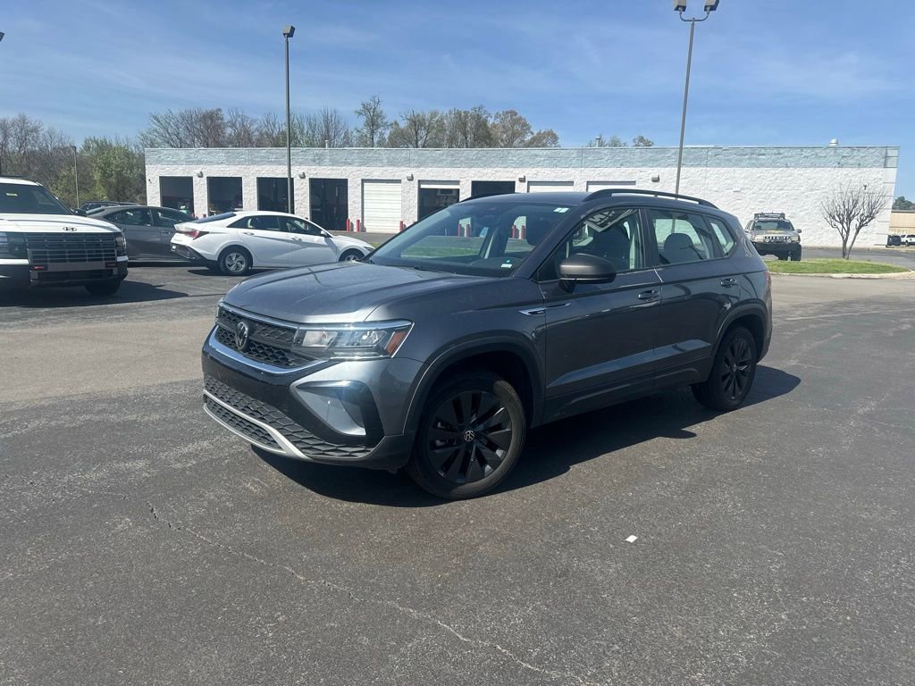 Used 2024 Volkswagen Taos S image 12