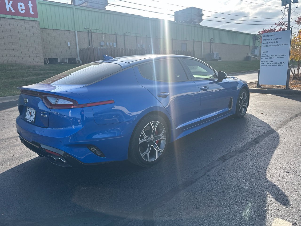 Used 2018 Kia Stinger GT2 AWD/4WD image 3