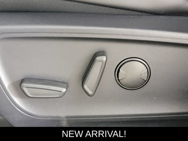Used 2026 Ford Escape ST-Line AWD/4WD image 14