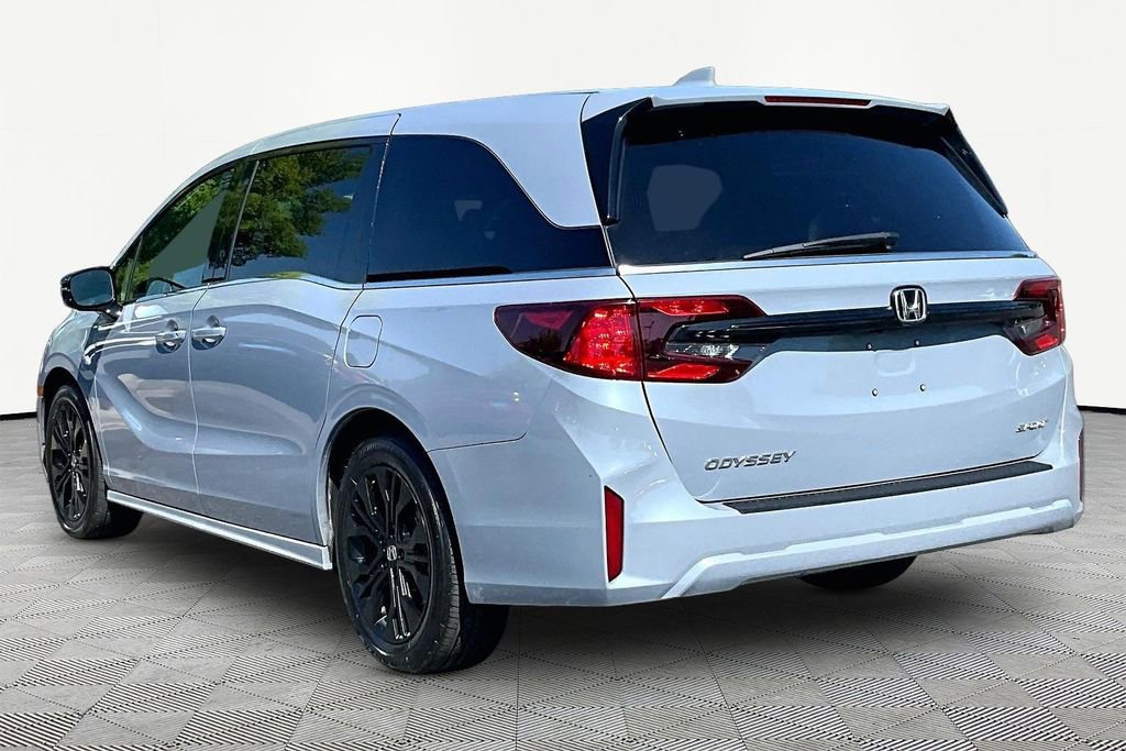 Used 2025 Honda Odyssey Sport-L image 5