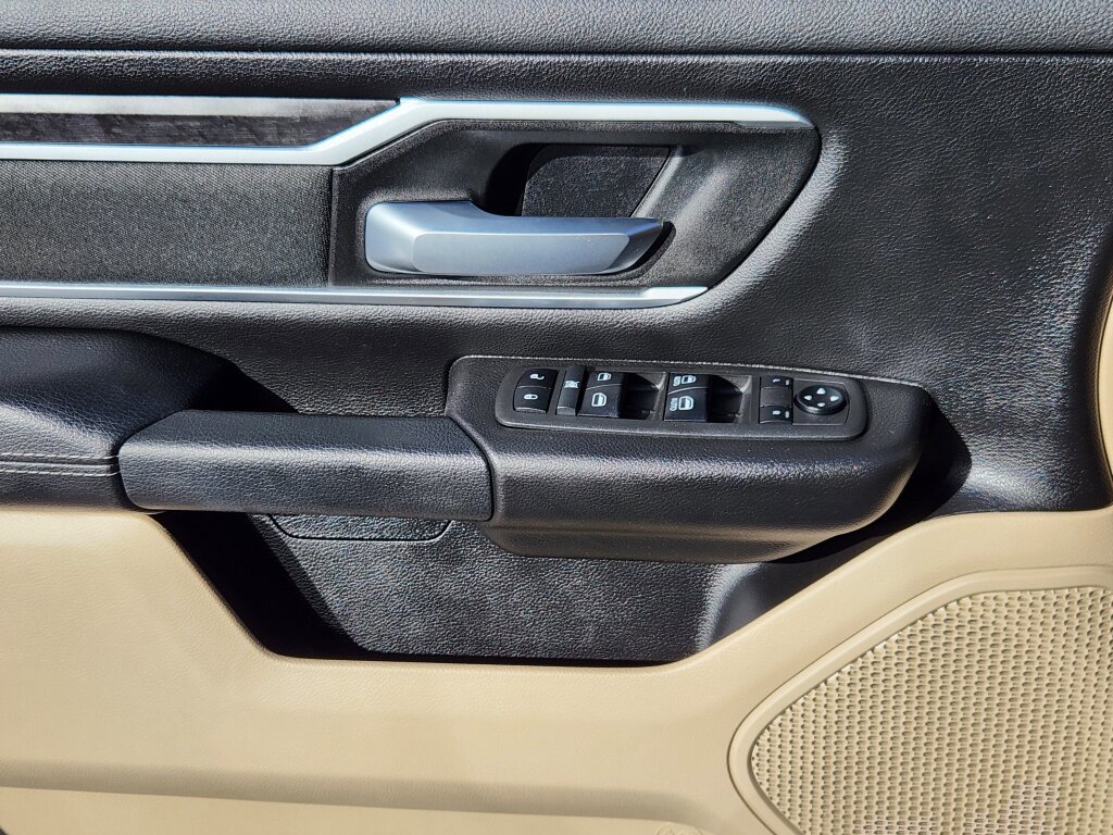 Used 2021 RAM 1500 Big Horn image 7