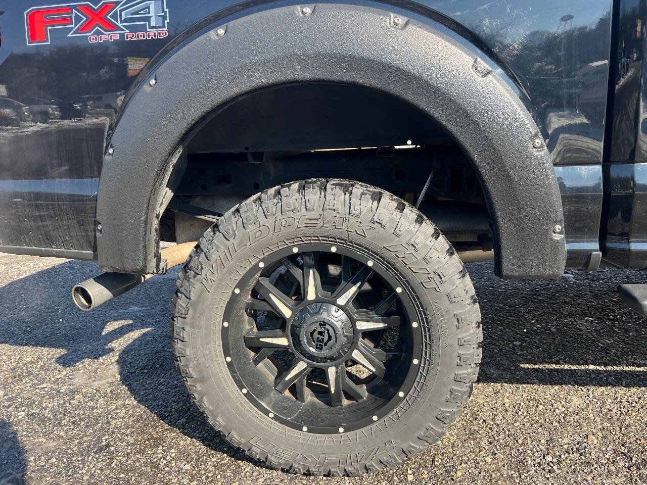 Used 2017 Ford F150 XLT w/ Equipment Group 302A Luxury image 24