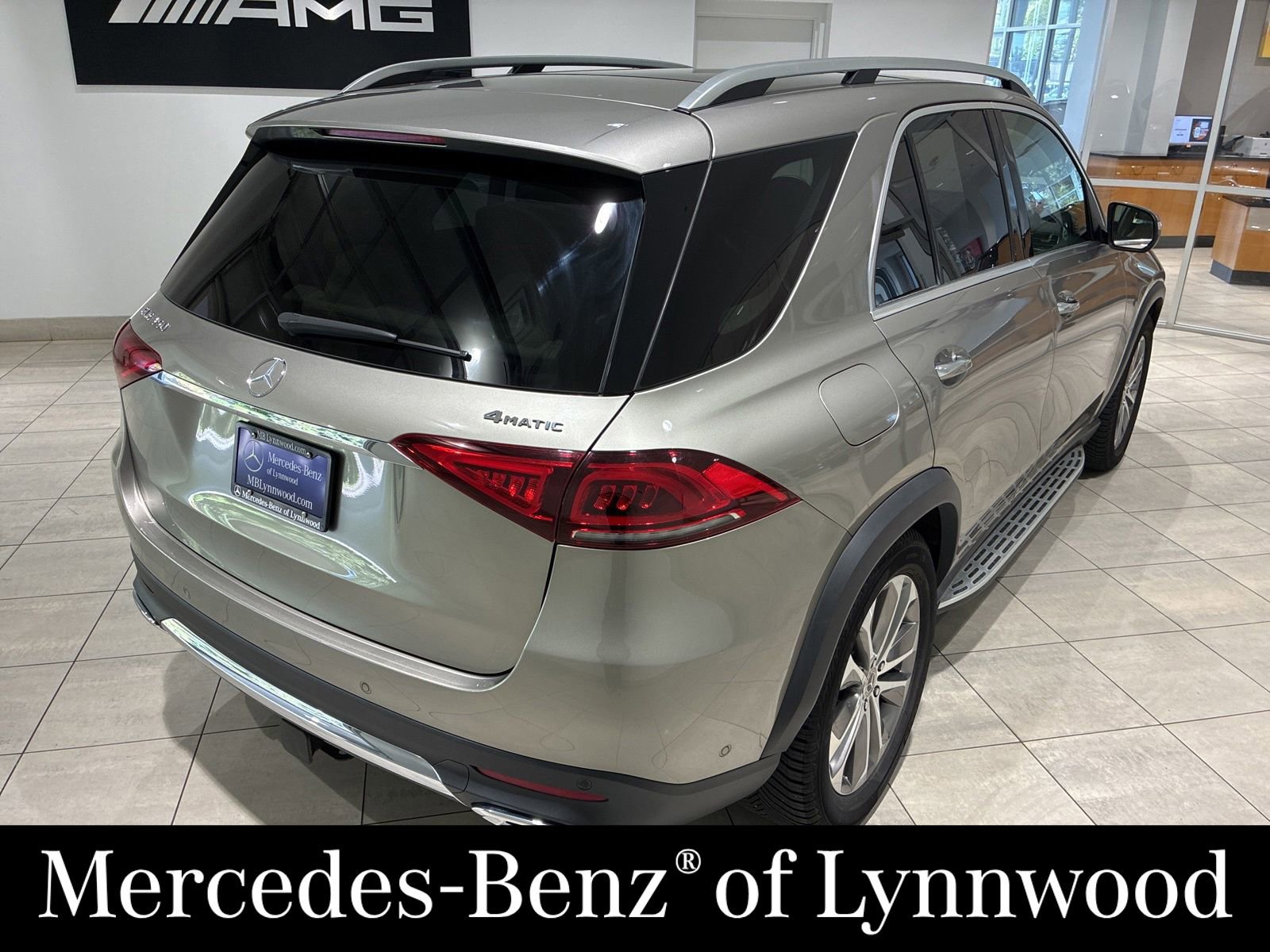 Used 2020 Mercedes-Benz GLE 350 4MATIC image 4