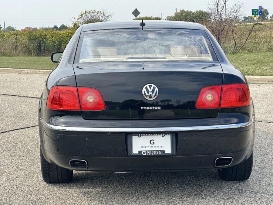 Used 2004 Volkswagen Phaeton V8 AWD/4WD image 6