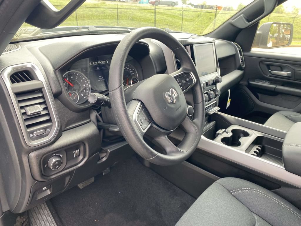 New 2026 RAM 1500 Express AWD/4WD image 45
