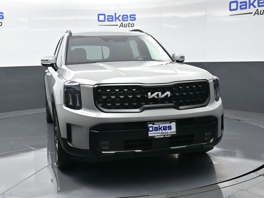 Used 2024 Kia Telluride SX X-Line image 2