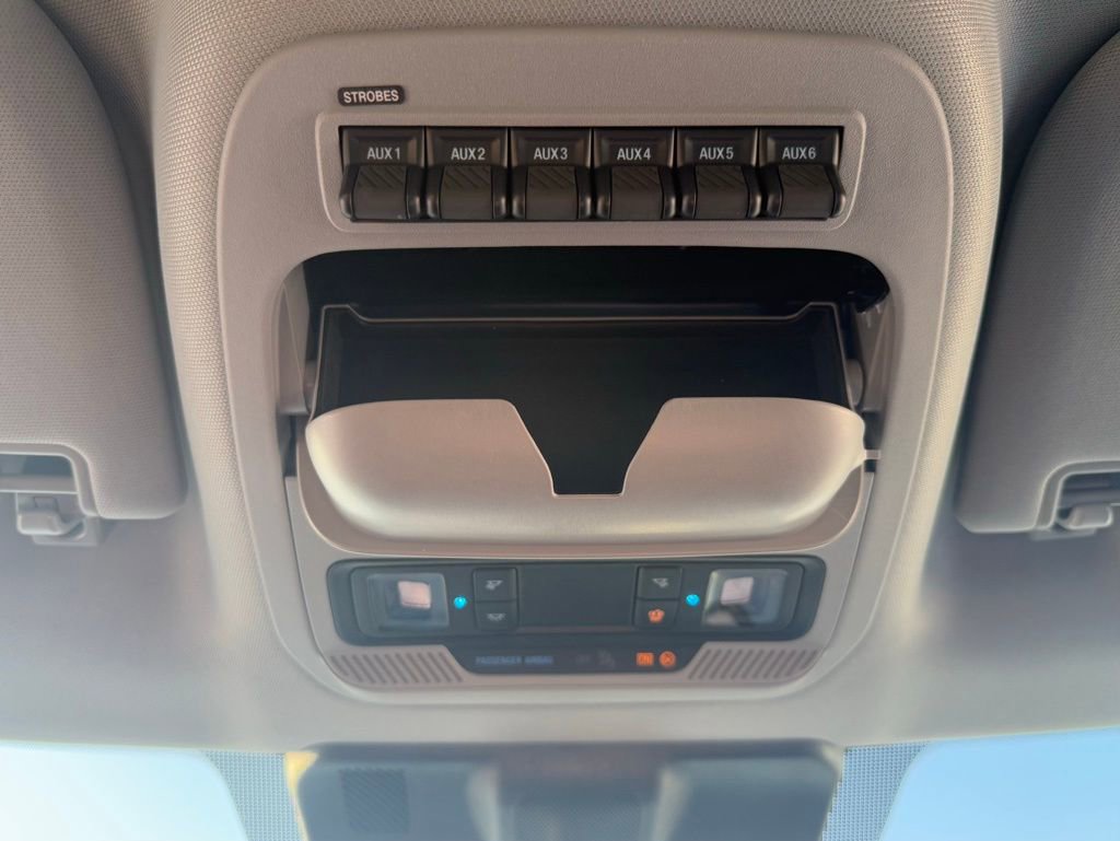 New 2025 Ford F450 XL w/ XL Chrome Package image 42