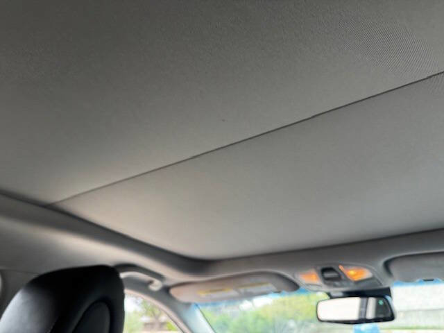 Used 2018 Hyundai Santa Fe Limited w/ Cargo Package image 21