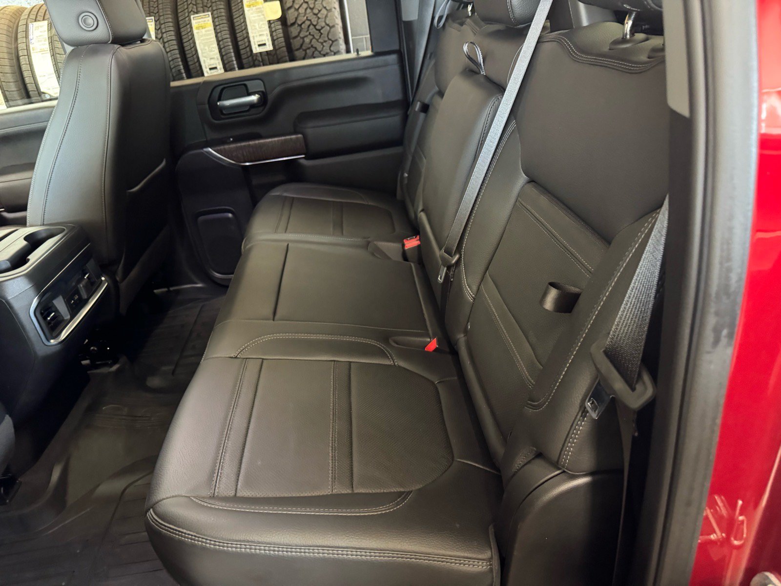 Used 2022 GMC Sierra 2500 Denali w/ Denali Ultimate Package AWD/4WD image 12